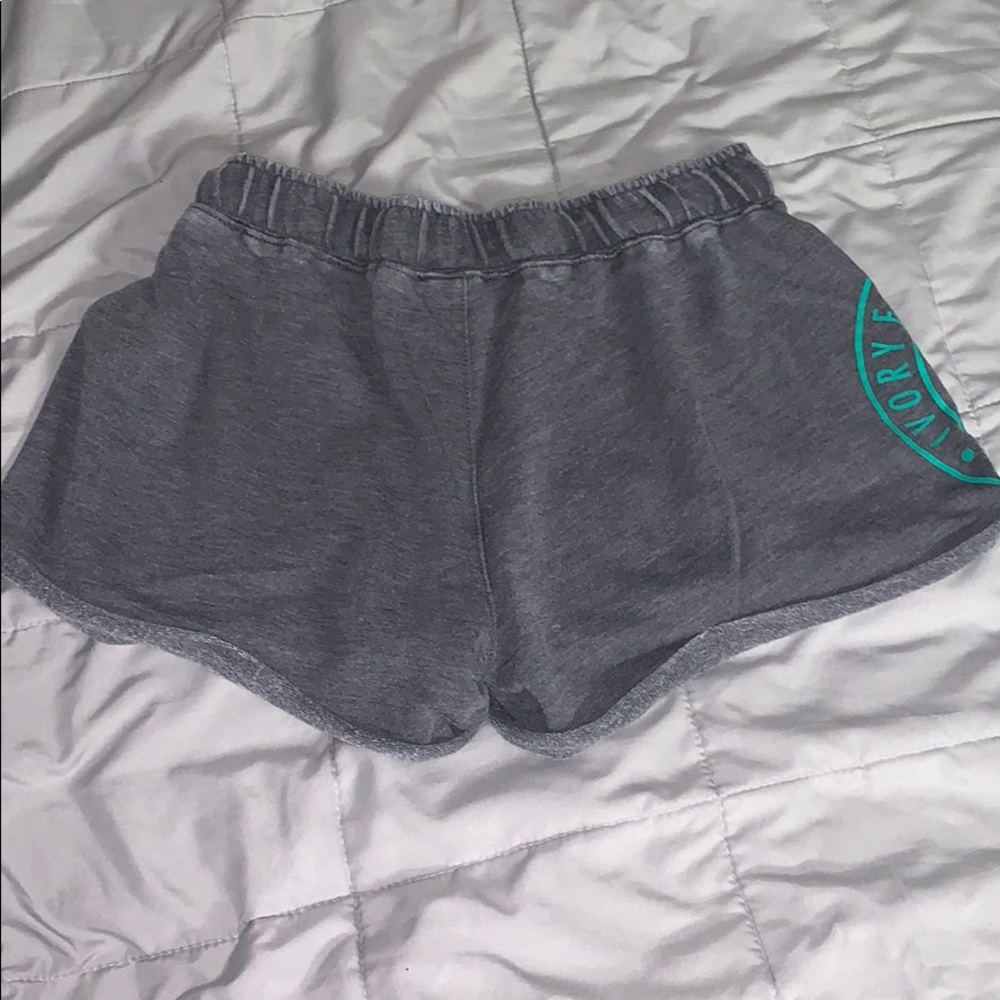 GRAY IVORY ELLA SHORTS ONLY GRAY LEFT - Picture 4 of 4